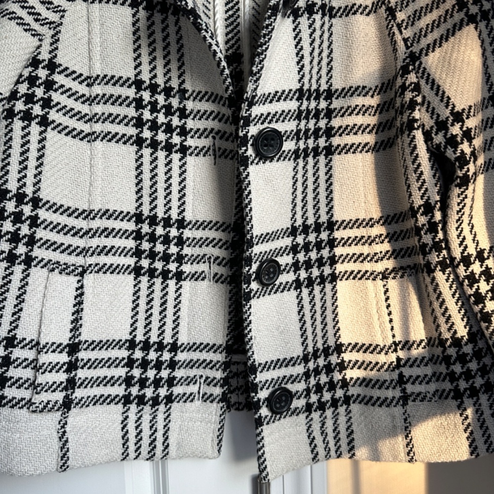 Gap Jacket - Picture 2 of 5